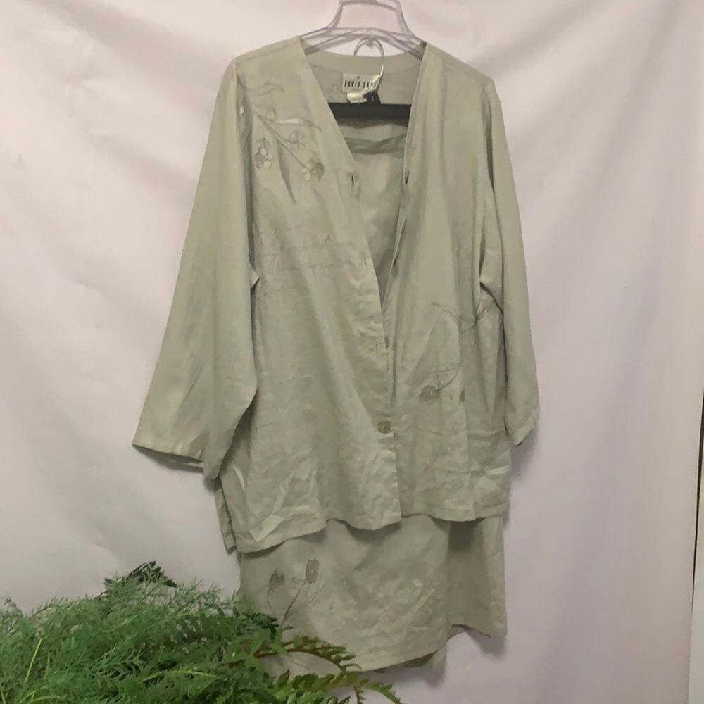 DAVID DART COLLECTION LAGENLOOK 2 PIECE SKIRTSUIT